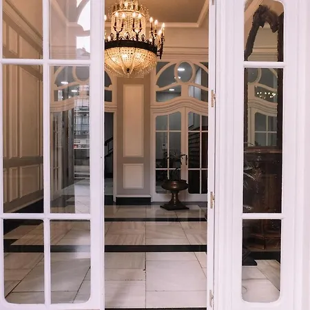 Estilo Y Calidez En El Centro By *